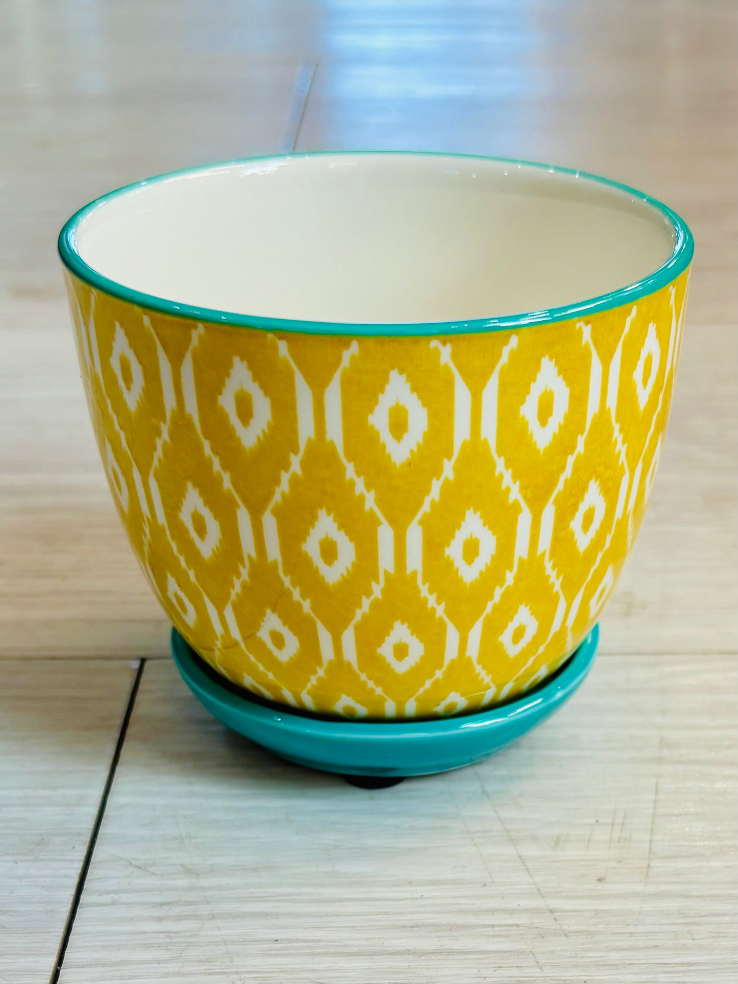 Dual-Tone Pots