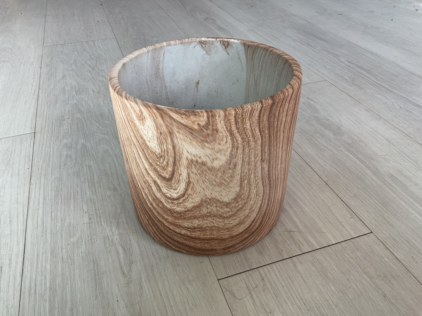 Orson Wood Grain Pots