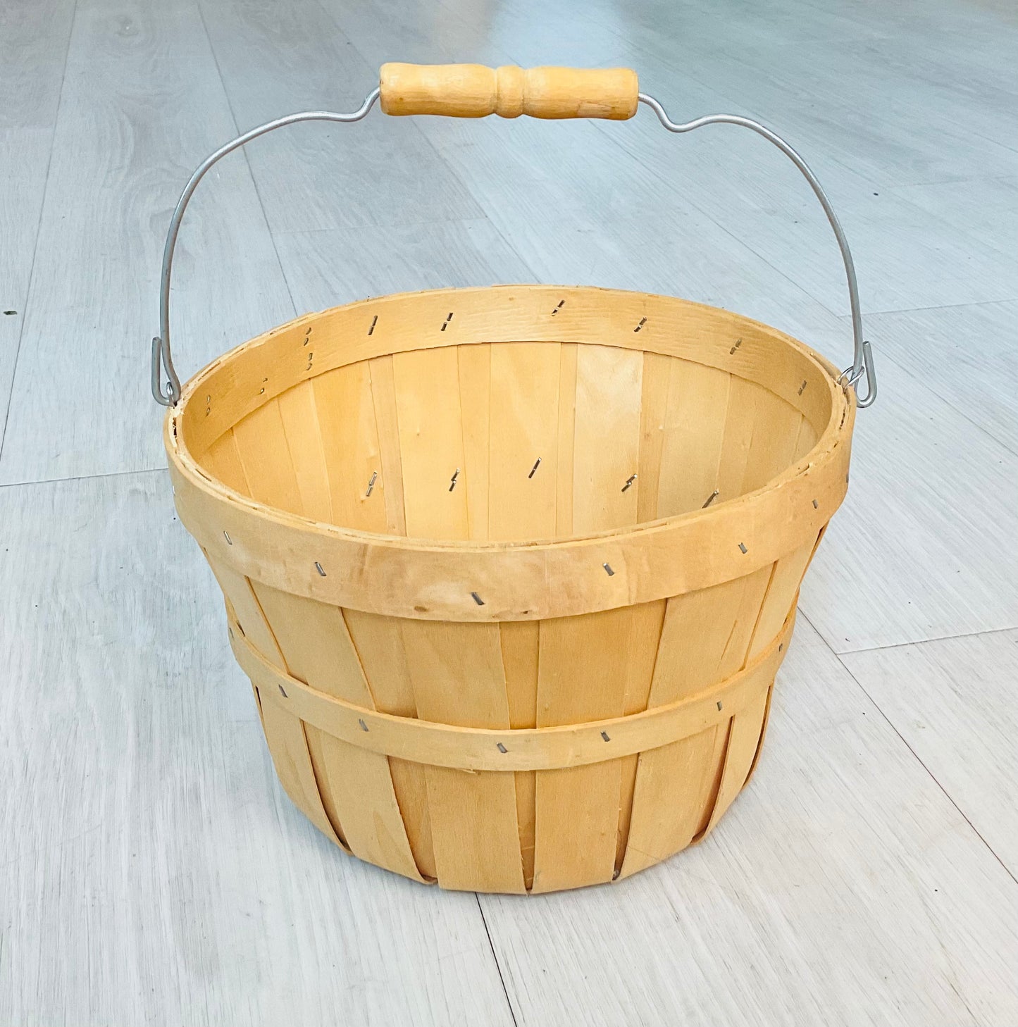 Wooden Basket 9"