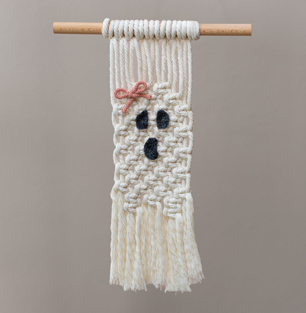 Macrame Ghost Wall Hanger - October 16th