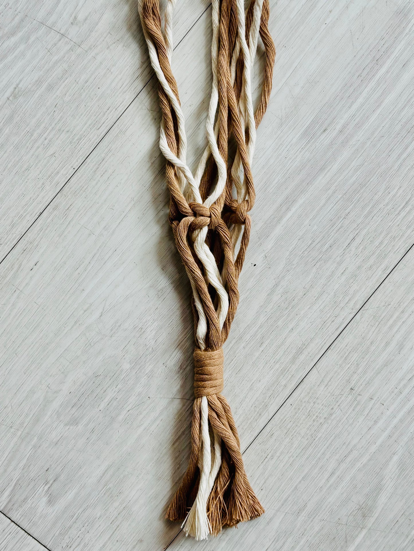 The Shine Effect - Macrame Plant Holder - Large Twisted