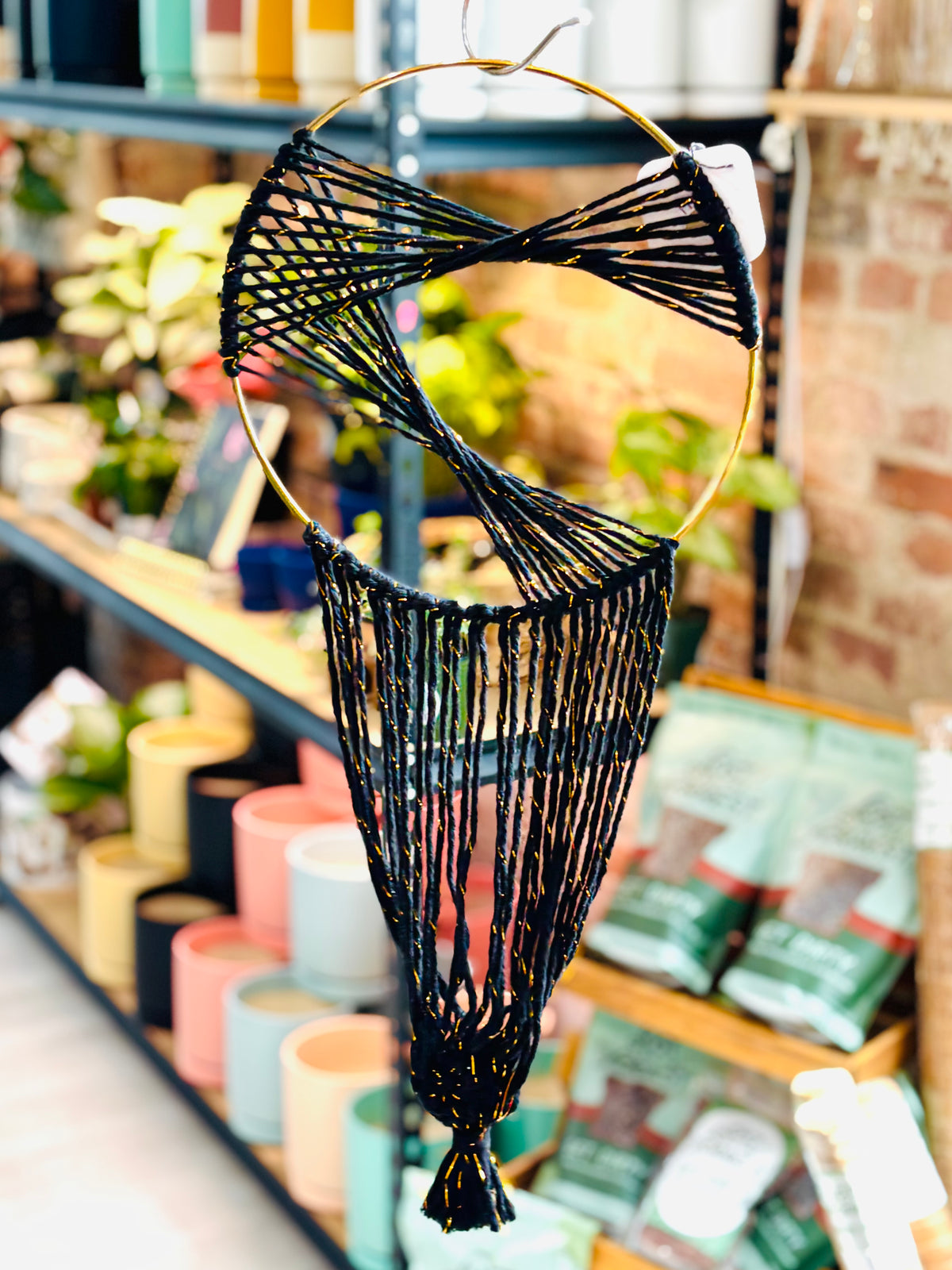 The Shine Effect - Macrame Circle Plant Holder