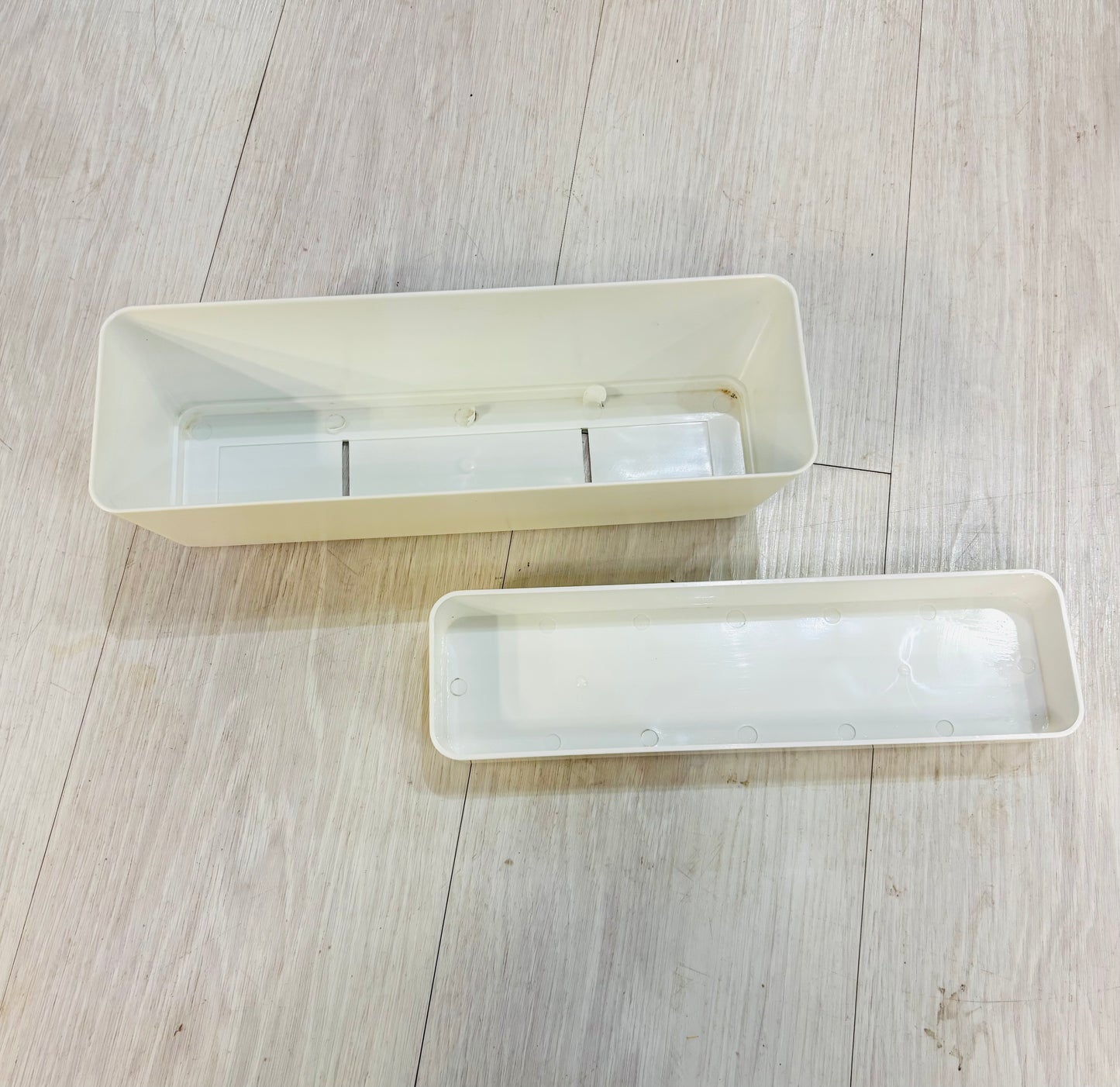 White Elongated Plastic Succulent/Cacti Planter