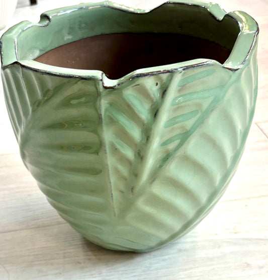 Ceramic Leaf Pot